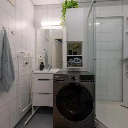 Apartment Moderne Med Balkong Svolvaer